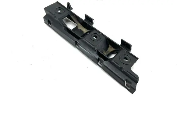 Volkswagen PASSAT B6 Front bumper mounting bracket 3C0807183