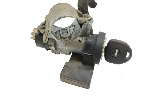 Opel Corsa B Ignition lock 