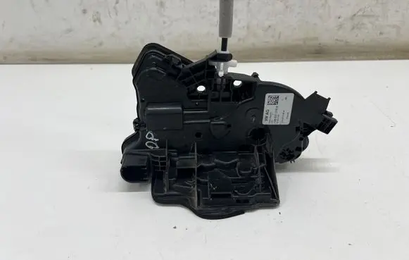 Volkswagen T-Cross Front door lock 10B837016B