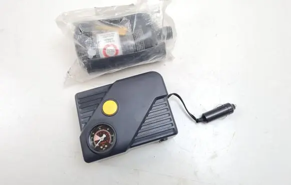 Porsche 911 997 Tire air pump compressor 95572263100 141230601