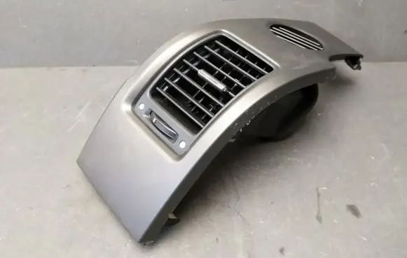 Honda CR-V Dashboard side air vent grill/cover trim 77630
