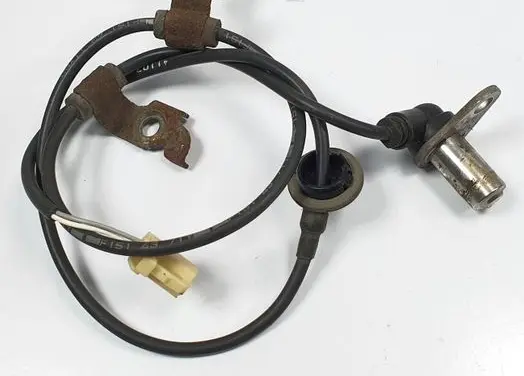 Mercedes-Benz A W176 ABS rear brake sensor F151-4371Y