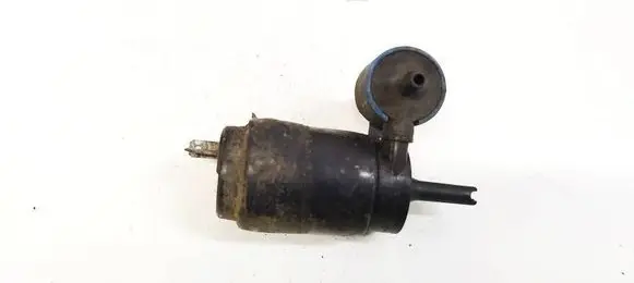 Volkswagen Transporter - Caravelle T4 Windscreen/windshield washer pump