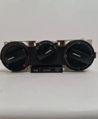Audi A2 Climate control unit 8Z0819045C 80700 8T0819045C