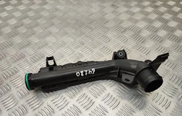 Opel Grandland X Intercooler hose/pipe 9812735880