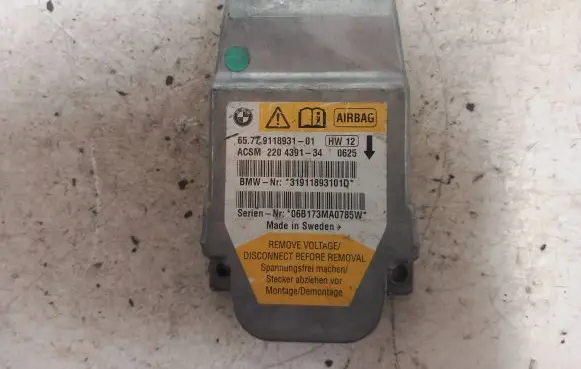 BMW 5 E60 E61 Airbag control unit/module 9118931 220439134 31911893101D