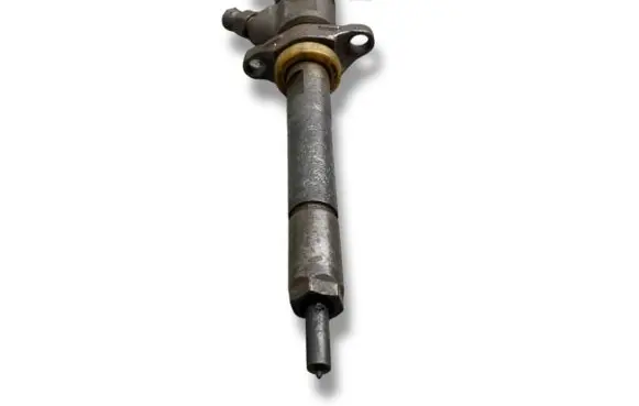 Fuel injector