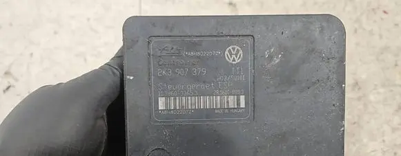 Volkswagen Touran I ABS Pump 2K3907379 28560001003 10096003653