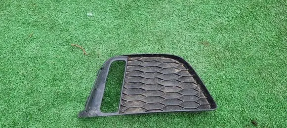 Honda Jazz Front bumper lower grill 71108TARG0