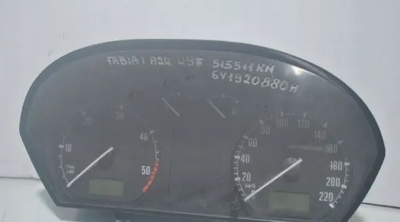 Skoda Fabia Mk1 (6Y) Speedometer (instrument cluster) 6Y1920880H