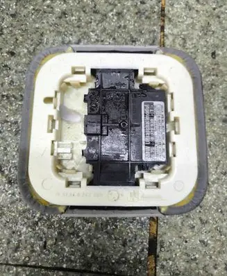BMW 3 E46 Alarm control unit/module 8243665