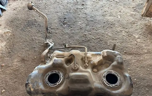 Nissan X-Trail T32 Fuel tank 172054BB1A