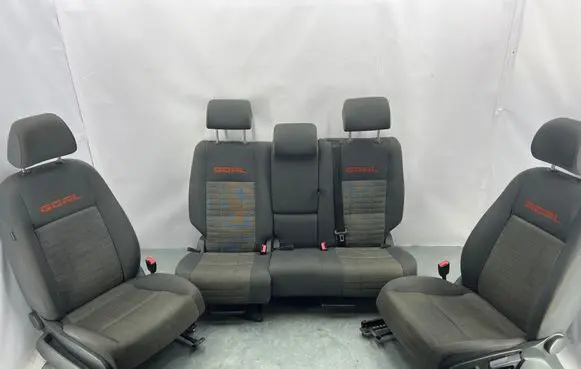 Volkswagen Golf Plus Seat set 