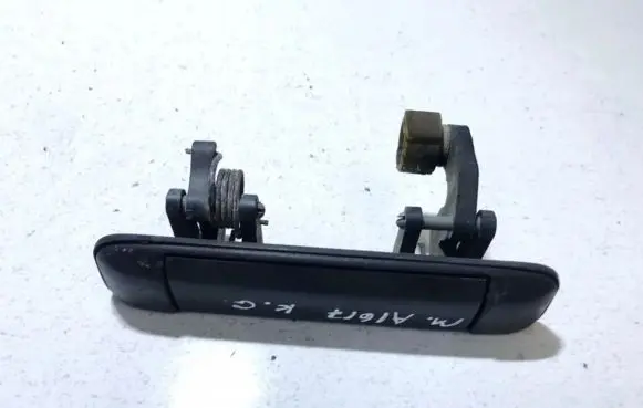 Mazda Demio Front door exterior handle g83120