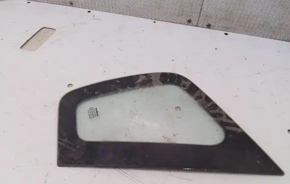 Honda Civic Rear side window