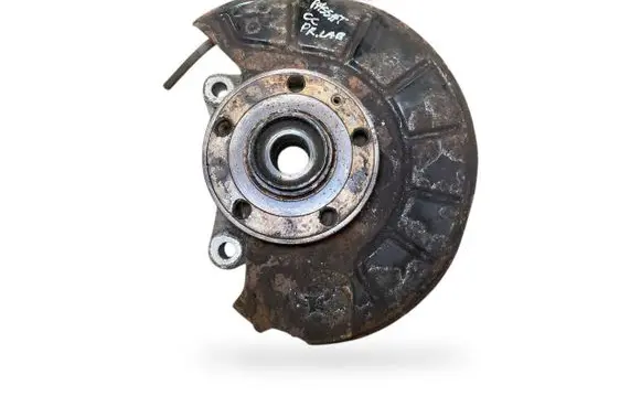Front wheel hub spindle knuckle