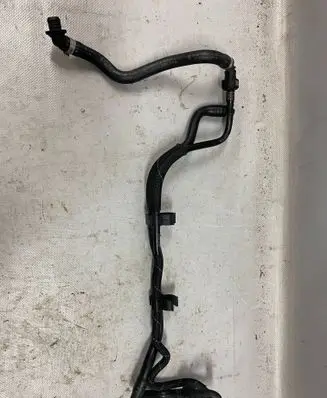 Audi Q7 4M Vacuum line/pipe/hose 06E133790AA 4M0611931AA
