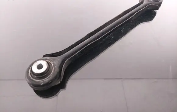 BMW 3 E90 E91 Rear control arm 676347107 6763471