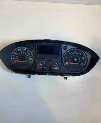 Speedometer (instrument cluster)
