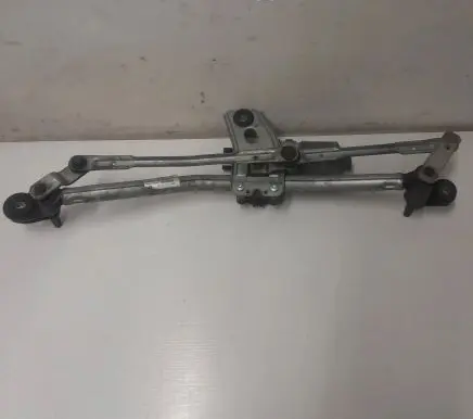 Opel Astra H Front wiper linkage and motor 13111211 3397020632