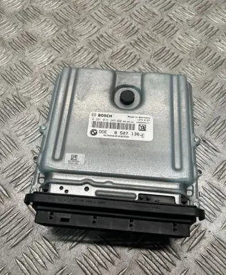 BMW 3 E90 E91 Engine control unit/module 0281016285 8507136
