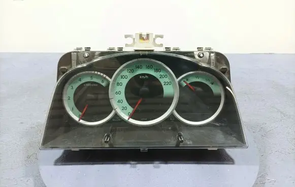 Toyota Corolla Verso E121 Speedometer (instrument cluster) 83800-0F060-J