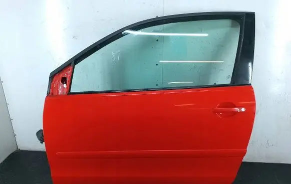 Volkswagen Polo IV 9N3 Front door LP3G