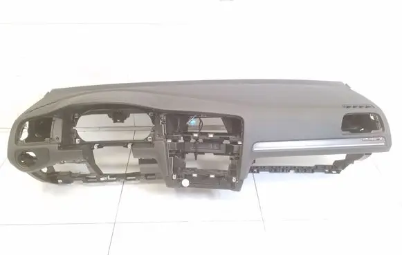 Volkswagen Golf VII Dashboard 5G1857181