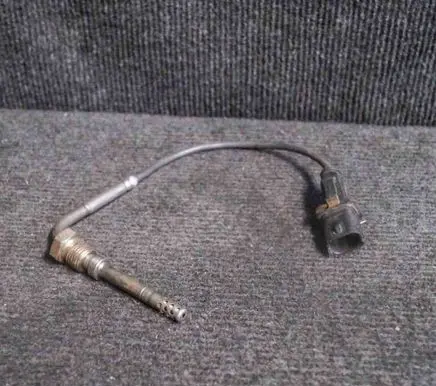 Opel Insignia A Oil temperature sensor 55566185