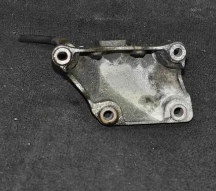Audi A6 S6 C6 4F Engine mounting bracket 4F0199308AB