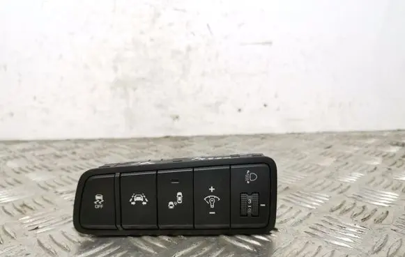 Traction control (ASR) switch