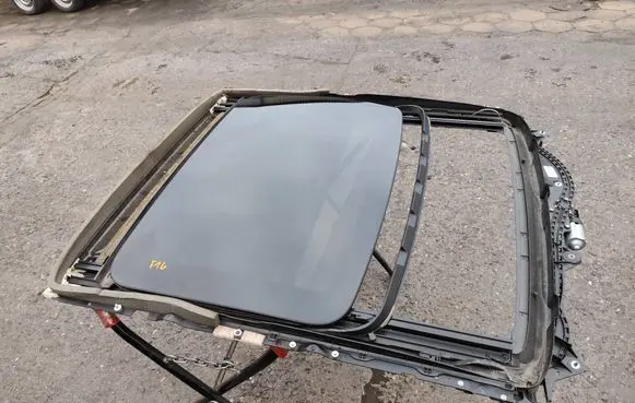 BMW X6 F16 Sunroof set 