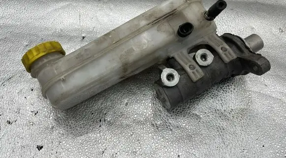 Citroen Jumper Master brake cylinder 6402020 327621C
