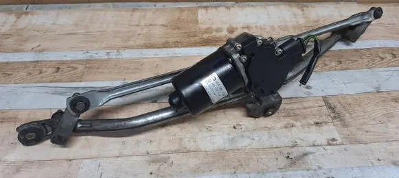 Audi A6 S6 C5 4B Front wiper linkage and motor 4B1955113A 4B1955113