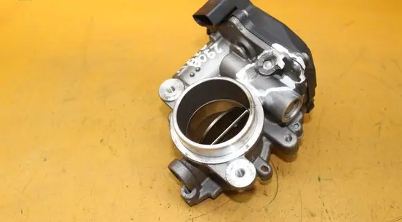Audi A3 S3 8V Throttle valve 04L128059M