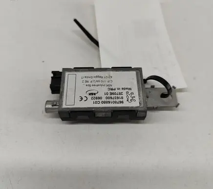 Citroen DS7 Crossback Aerial antenna amplifier 9678016880