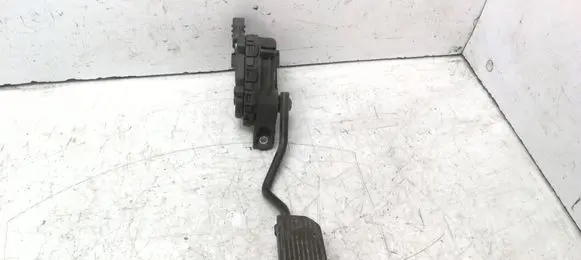 Nissan Primera Accelerator throttle pedal 18002AU410 6PV00862001