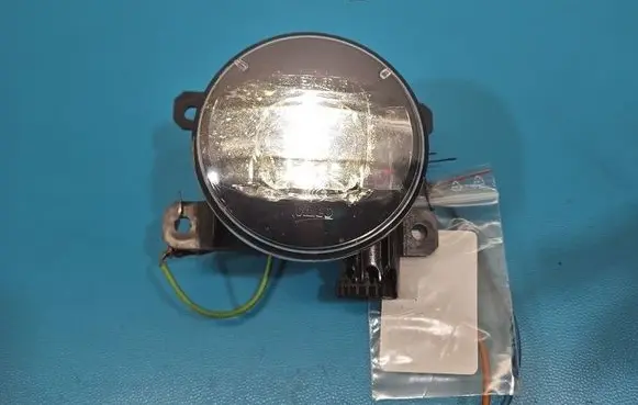 Peugeot 2008 II Front fog light 9826960480 IMPRK1542325