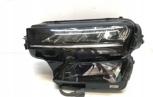 Skoda Karoq Headlight/headlamp 57B941009