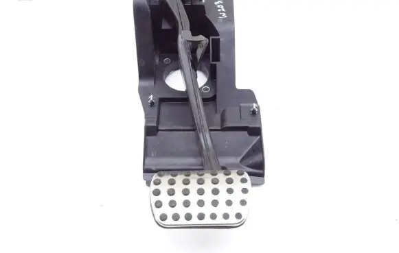 Mercedes-Benz CLC CL203 Brake pedal A2032907401