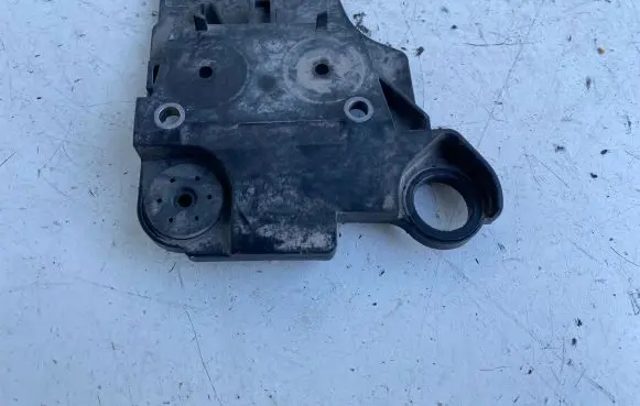 Volkswagen Golf VII ABS pump bracket 5Q0614235