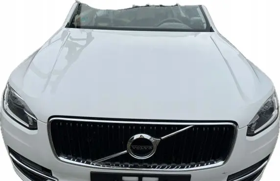 Volvo XC90 Front quarter panel 