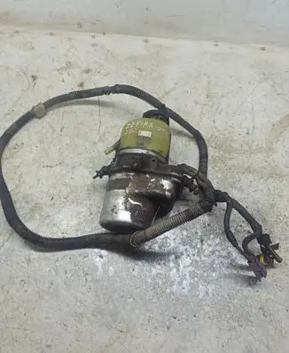 Opel Zafira A Power steering pump