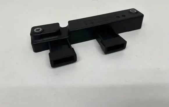 BMW 8 G15 Engine control unit holder 7935555