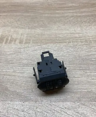 Volkswagen PASSAT B5.5 Headlight level height control switch 3B0941333C