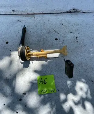 Volkswagen Golf II In-tank fuel pump 8243131