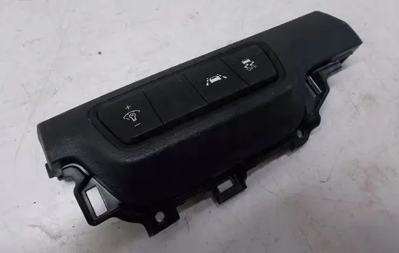 KIA Sportage Tailgate/trunk/boot open switch panelsterownika