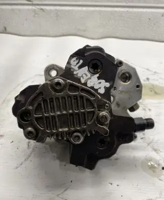 KIA Sorento Fuel injection high pressure pump 0445010052