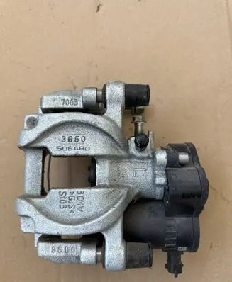 Subaru Forester SK Rear brake caliper 26620SJ010