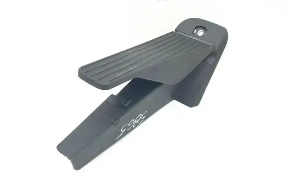 Volvo XC60 Accelerator throttle pedal 32269124